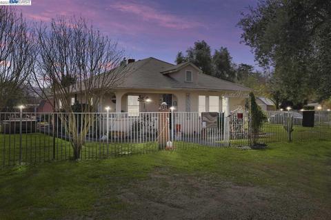 2940 E Acampo Rd, Acampo, CA 95220 photo 1