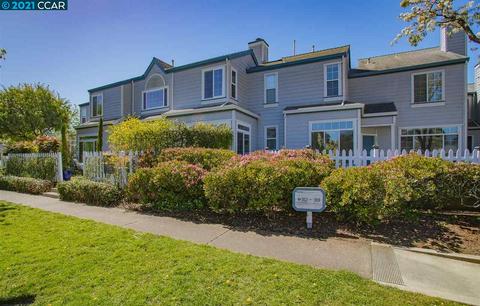 320 Commodore Dr, Richmond, CA 94804 photo 1