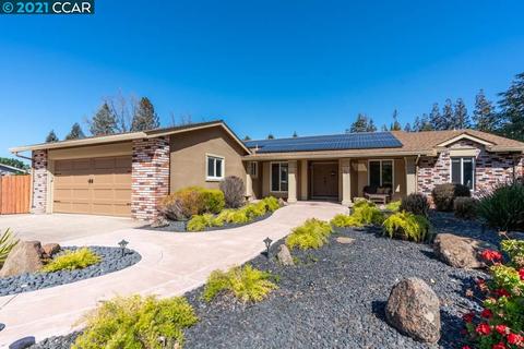 821 Savignon Ct, Clayton, CA 94517 photo 1