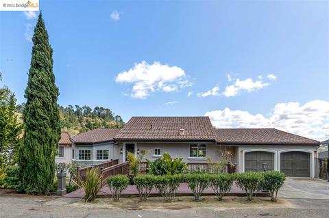 7100 Westmoorland Dr, Berkeley, CA 94705 photo 1