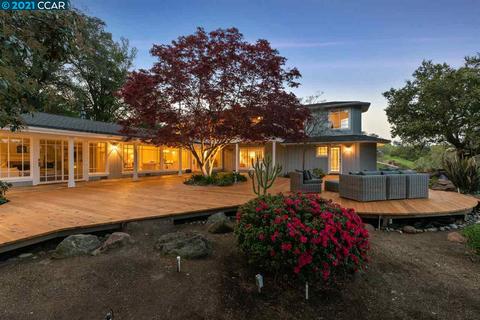 3547 Springhill Rd, Lafayette, CA 94549 photo 1