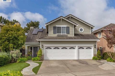 68 Driftwood Cir, Pacifica, CA 94044 photo 1