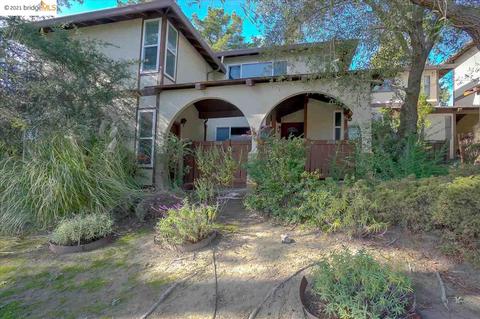 2026 Ascot Dr, Moraga, CA 94556 photo 1