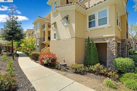 3322 Monaghan St, Dublin, CA 94568 photo 1
