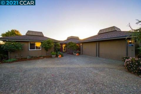 141 Skyway Dr, Vallejo, CA 94591 photo 1