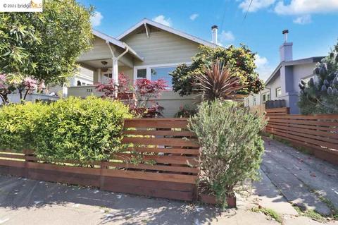 739 Alcatraz Ave, Oakland, CA 94609 photo 1