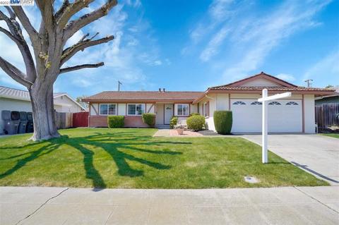 8560 Ardmore Pl, Dublin, CA 94568 photo 1