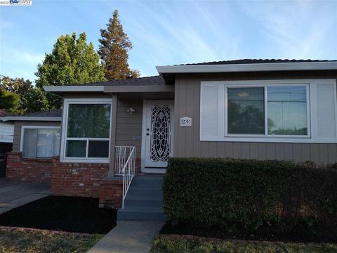 59 Linscheid Dr, Pittsburg, CA 94565 photo 1