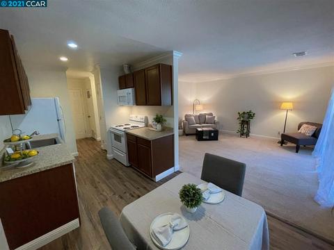 2131 Northwood Cir #E, Concord, CA 94520 photo 1