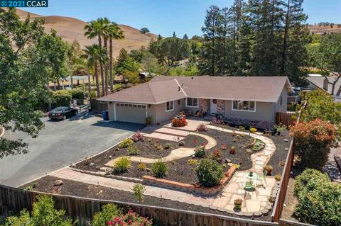 5518 Langford Ct, Concord, CA 94521 photo 1