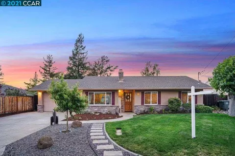 4131 Lillian Dr, Concord, CA 94521 photo 1