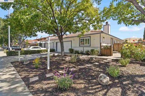 8203 Mulberry Pl, Dublin, CA 94568 photo 1
