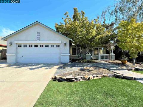 1221 Walnut Meadows Dr, Oakley, CA 94561 photo 1