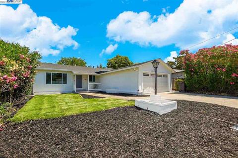 5501 Arizona Dr, Concord, CA 94521 photo 1