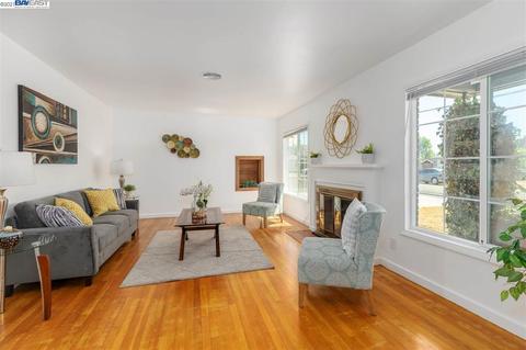 2018 Marina Ct, San Leandro, CA 94577 photo 1
