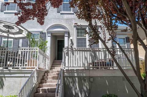 3731 Whitworth Dr, Dublin, CA 94568 photo 1