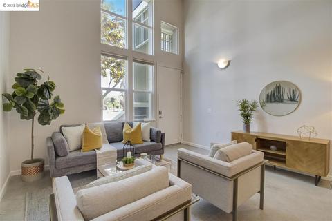 655 12th St #123, Oakland, CA 94607 photo 1