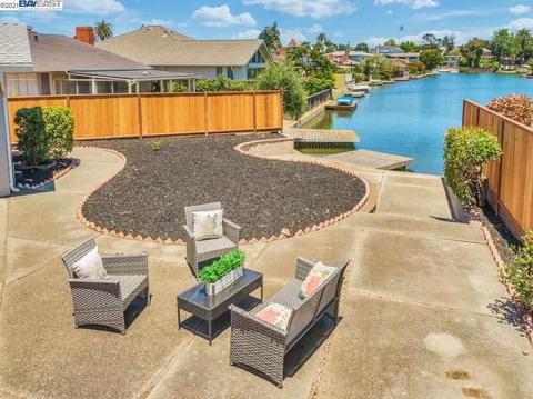 1805 Otis Dr, Alameda, CA 94501 photo 1