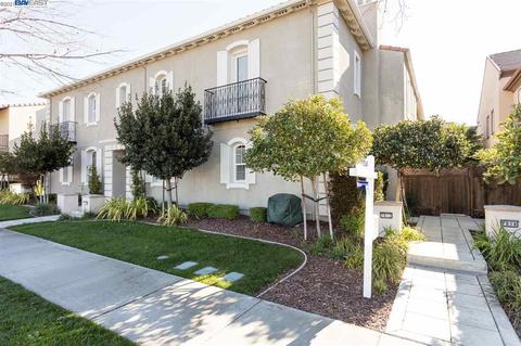 7812 Stoneleaf Rd, San Ramon, CA 94582 photo 1