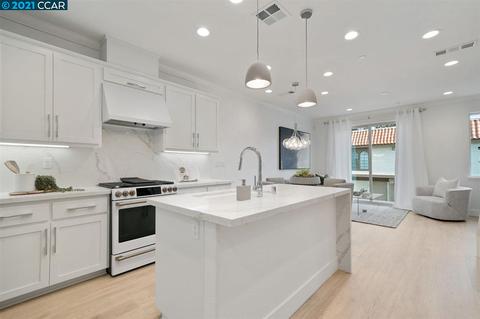 1890 Enclave Pl, Concord, CA 94519 photo 1