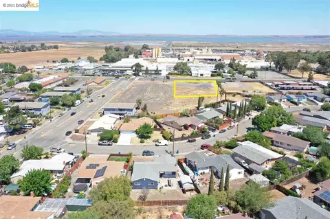 2867 Willow Pass Rd, Bay Point, CA 94565 photo 2