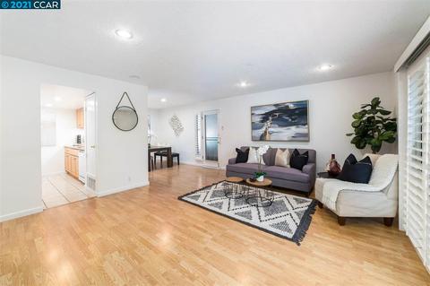 5498 Roundtree Rd #D, Concord, CA 94521 photo 1