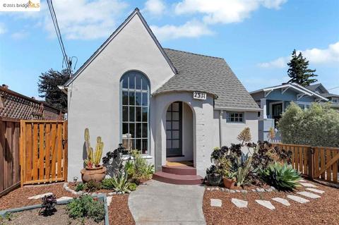 2311 Acton St, Berkeley, CA 94702 photo 1