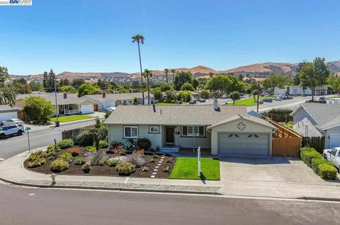 7850 Bristol Rd, Dublin, CA 94568 photo 1
