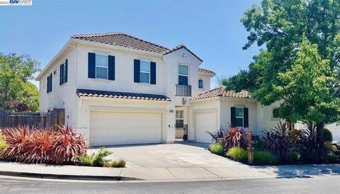 5579 Crestridge Ter, Dublin, CA 94568 photo 1