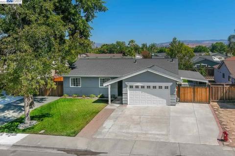 39 Diamond Dr, Livermore, CA 94550 photo 1