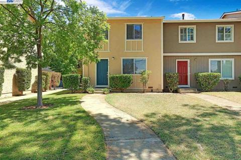 916 Dolores St, Livermore, CA 94550 photo 1