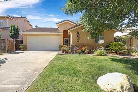 982 Vernon Berry Ln, Tracy, CA 95376 photo 1