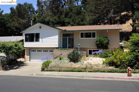 64 Elysian Fields Dr, Oakland, CA 94605 photo 1