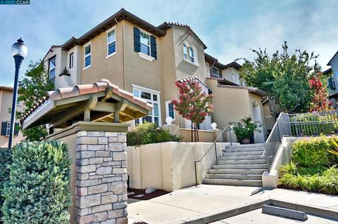 1701 Trailside Cir, Concord, CA 94518 photo 1
