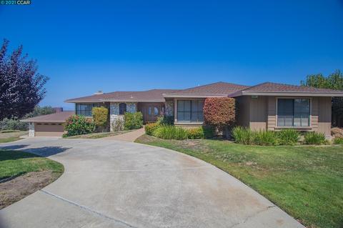 845 Ridge Dr, Concord, CA 94518 photo 1