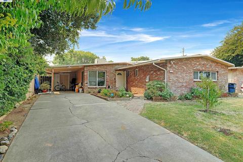 126 W 22nd St, Tracy, CA 95376 photo 1
