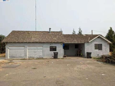 5919 Griffin Rd, Turlock, CA 95382 photo 1