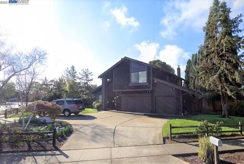 5202 Channel Dr, Newark, CA 94560 photo 1