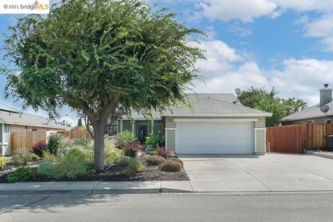 713 Frazier Dr, Oakley, CA 94561 photo 1
