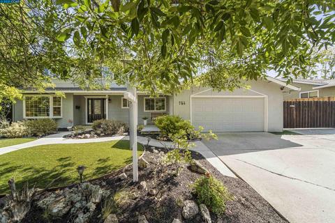 754 Citrus Ave, Concord, CA 94518 photo 1