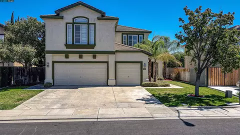 1096 Silver Brook Pl, Manteca, CA 95337 photo 1