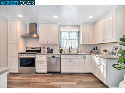 206 Astrid Dr, Pleasant Hill, CA 94523 photo 1