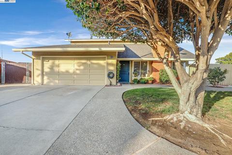 8026 Par Ct, Newark, CA 94560 photo 1