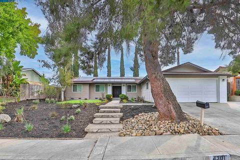 4301 Suzanne Dr, Pittsburg, CA 94565 photo 1