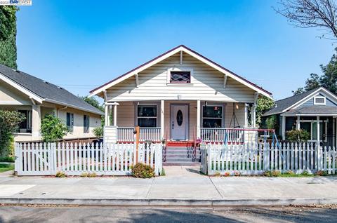 127 W 7th St, Tracy, CA 95376 photo 1