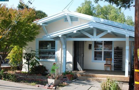 933 Haven St, Martinez, CA 94553 photo 1