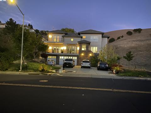 2292 Bennington Dr, Vallejo, CA 94591 photo 1