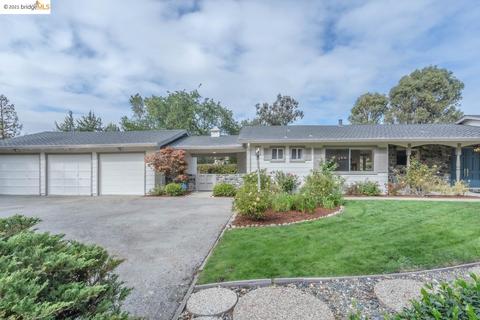 26521 Aric Ln, Los Altos Hills, CA 94022 photo 1