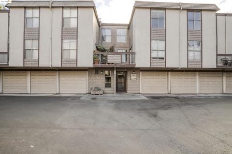 2031 Sierra UNIT 3, Concord, CA 94518 photo 1
