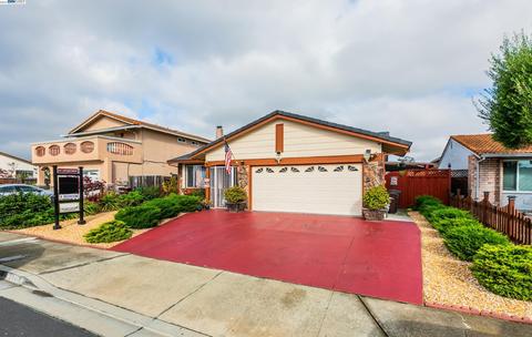 2499 Constellation Dr, Hayward, CA 94545 photo 1